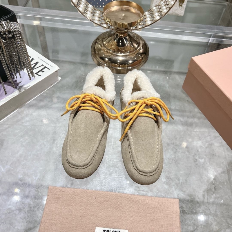Miu Miu Casual Shoes